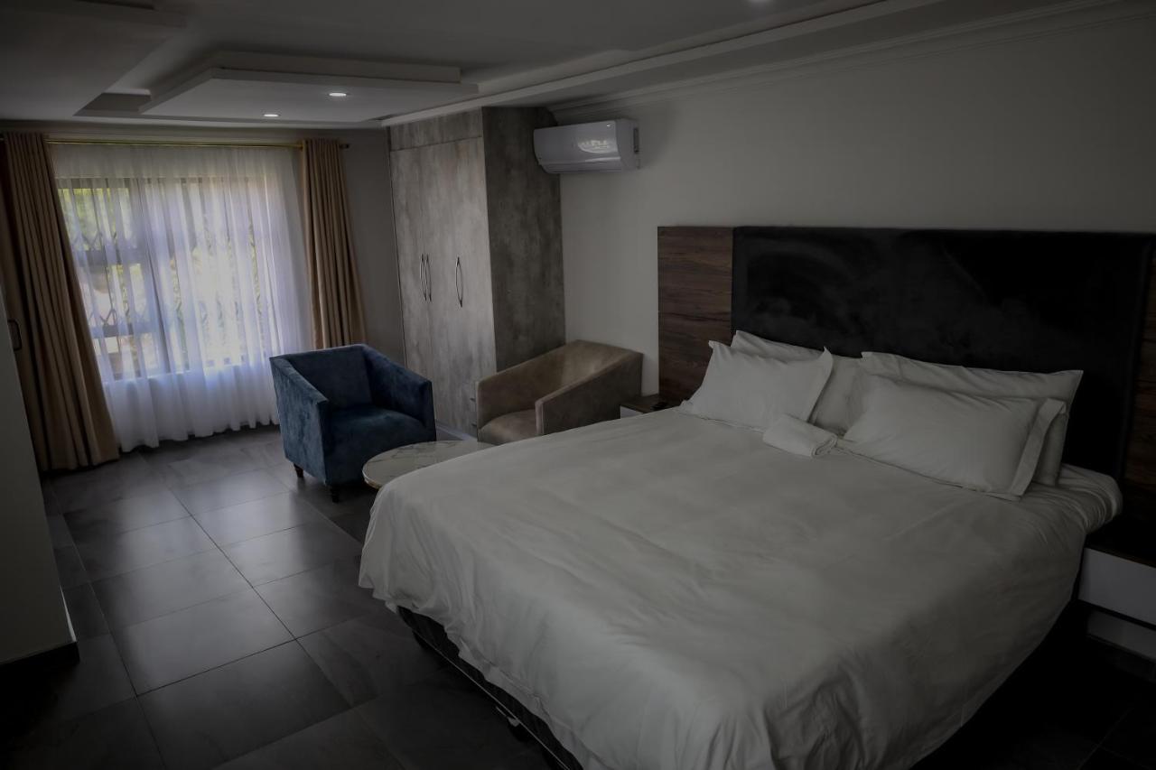 El Infinito Lifestyle Hotel Kempton Park Kültér fotó