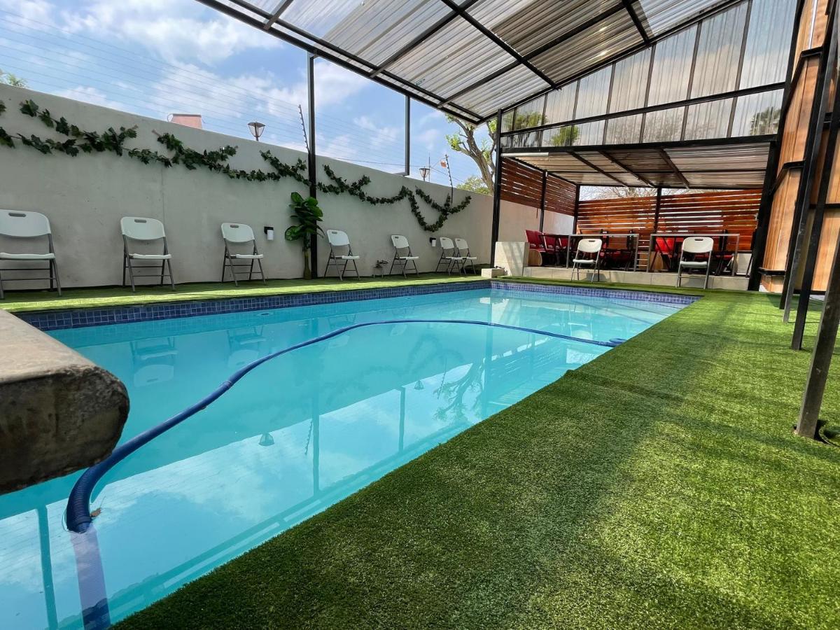 El Infinito Lifestyle Hotel Kempton Park Kültér fotó